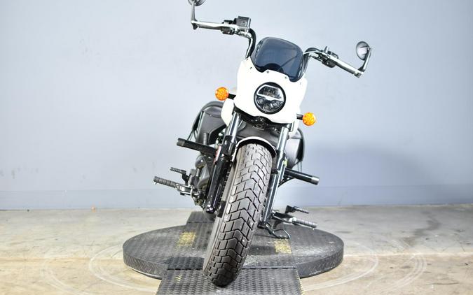 2024 Indian Motorcycle Scout Bobber Twenty ABS Silver Quartz Smoke