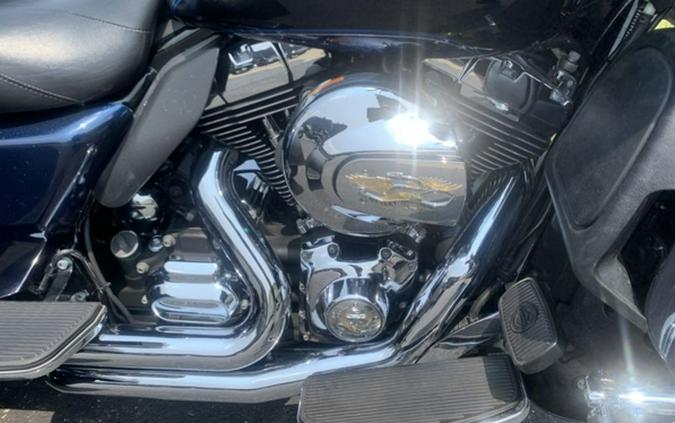 2014 Harley-Davidson® FLHTCUTG - Tri Glide® Ultra