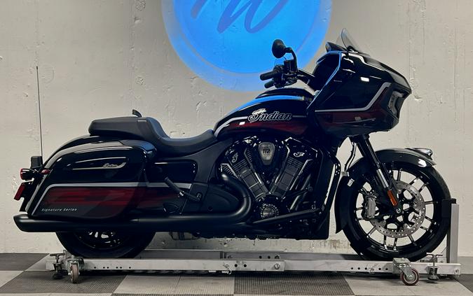 2026 Indian Motorcycle Challenger® Dark Horse® Signature Series