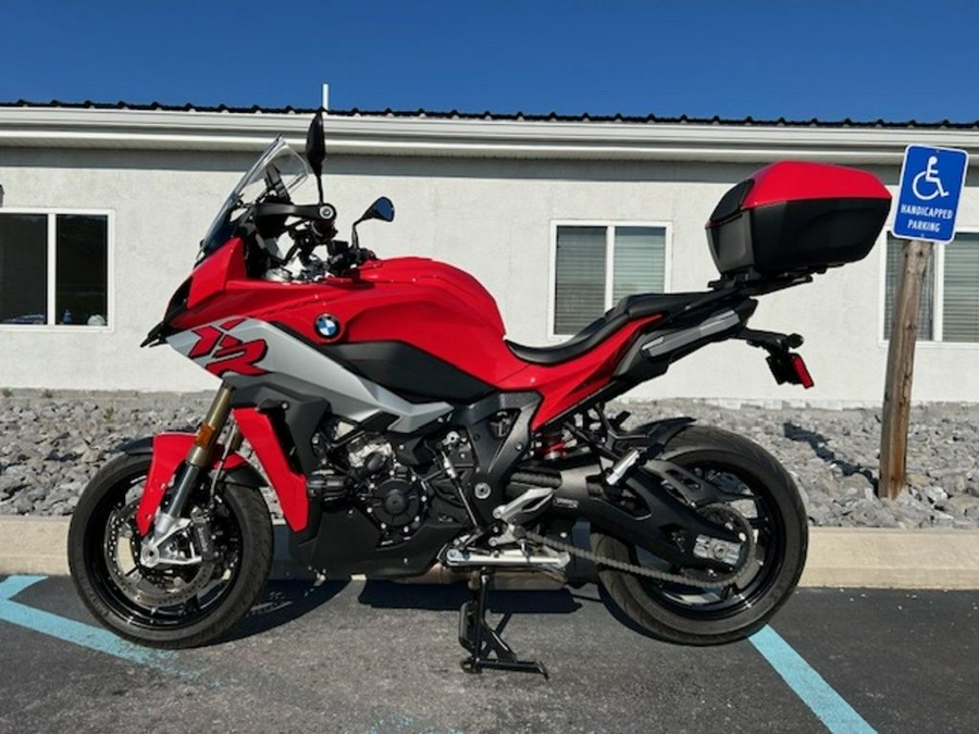 2021 BMW S 1000 XR Racing Red