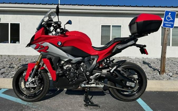 2021 BMW S 1000 XR Racing Red