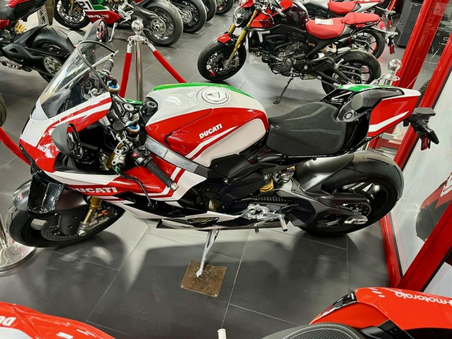 2025 Ducati Panigale V4 Tricolore