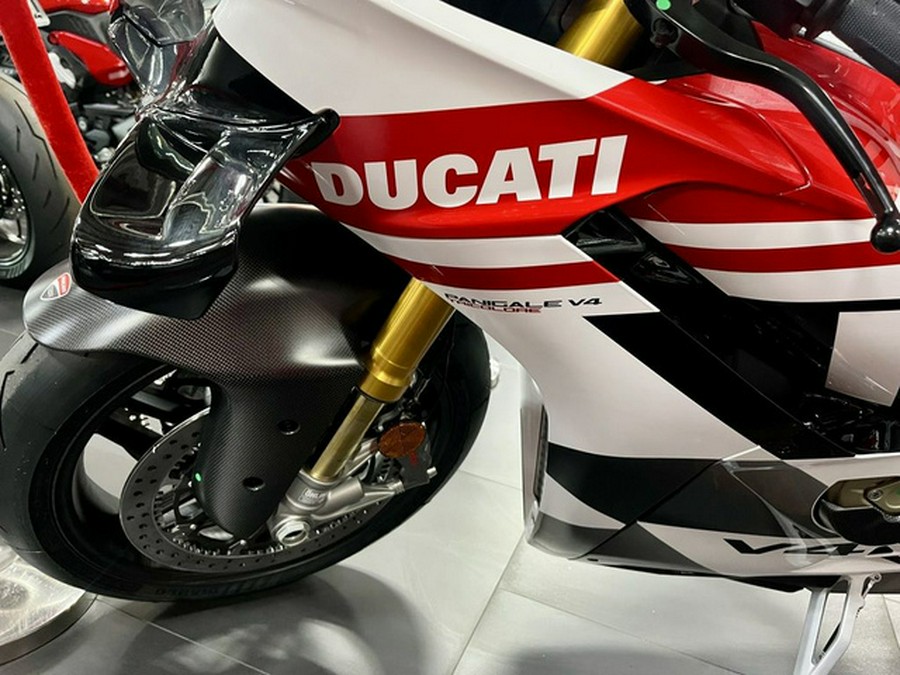 2025 Ducati Panigale V4 Tricolore