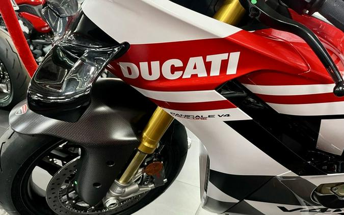 2025 Ducati Panigale V4 Tricolore