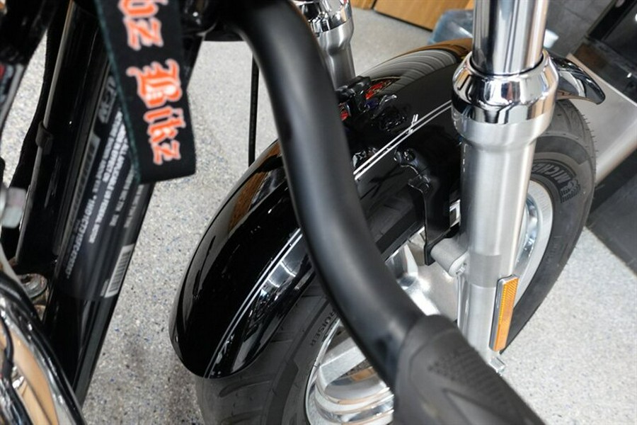 2015 Harley-Davidson Sportster 1200 Custom