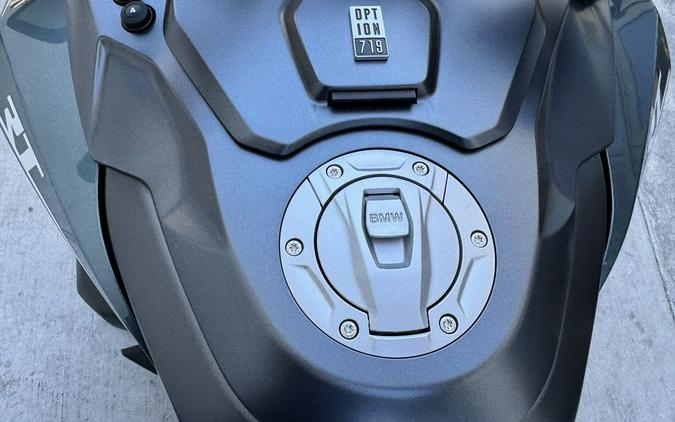 2026 BMW R 1300 RT Option 719 Camargue