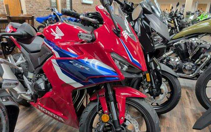 2025 Honda CBR500R