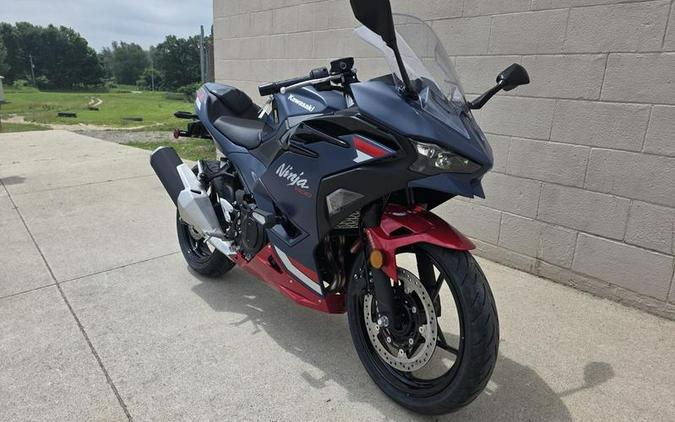 2026 Kawasaki Ninja® 500 ABS Metallic Matte Twilight Blue