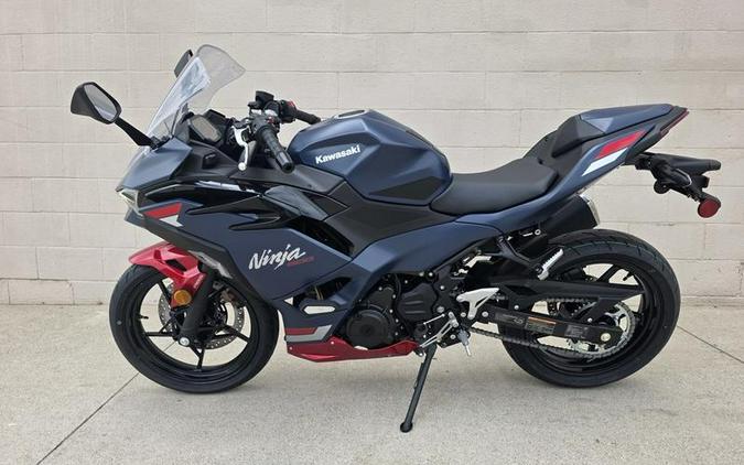 2026 Kawasaki Ninja® 500 ABS Metallic Matte Twilight Blue