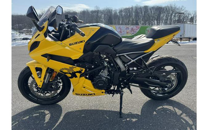 2024 GSX-8R - Suzuki