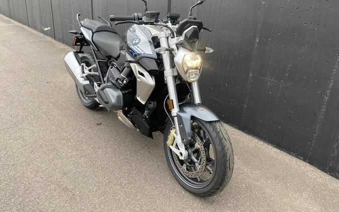 2022 BMW R 1250 R Mineral Gray Metallic