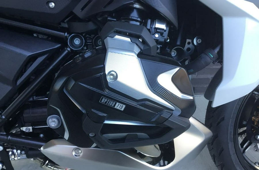 2024 BMW R 1250 RS Light White