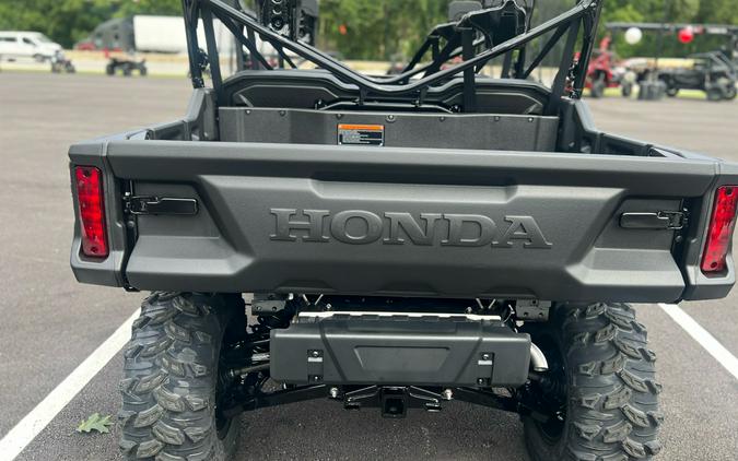 2024 Honda Pioneer 1000-6 Deluxe Crew