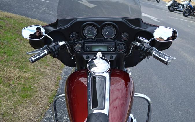 2008 Harley-Davidson® Electra Glide® Classic - FLHTC