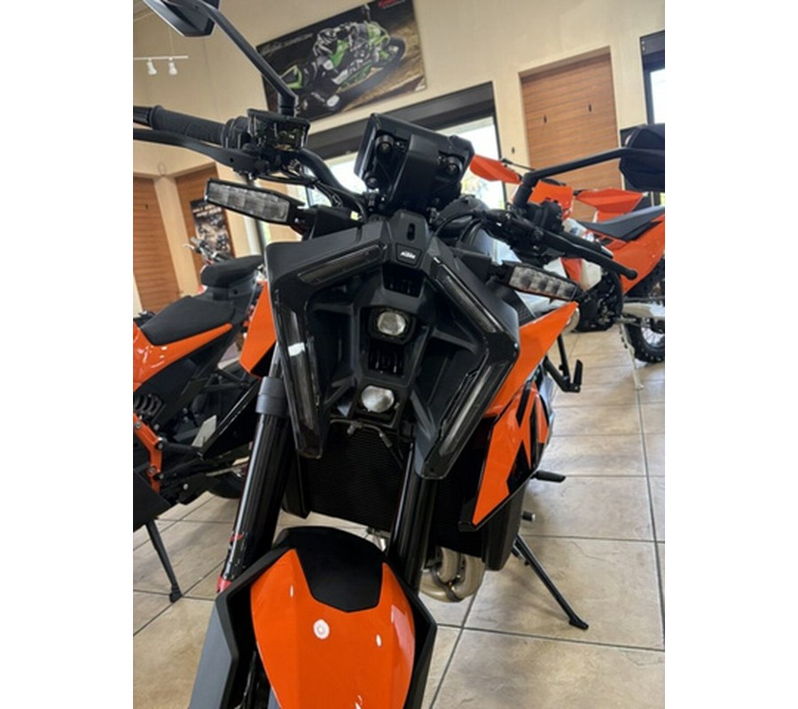 2027 KTM Duke 990