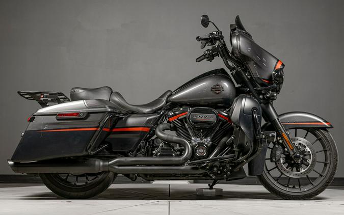 2018 Harley-Davidson CVO Street Glide