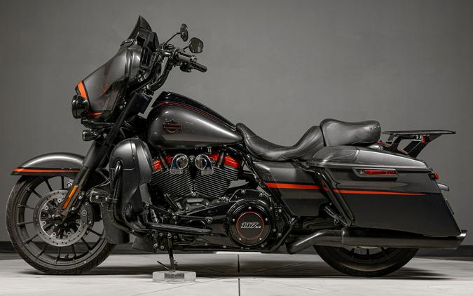 2018 Harley-Davidson CVO Street Glide