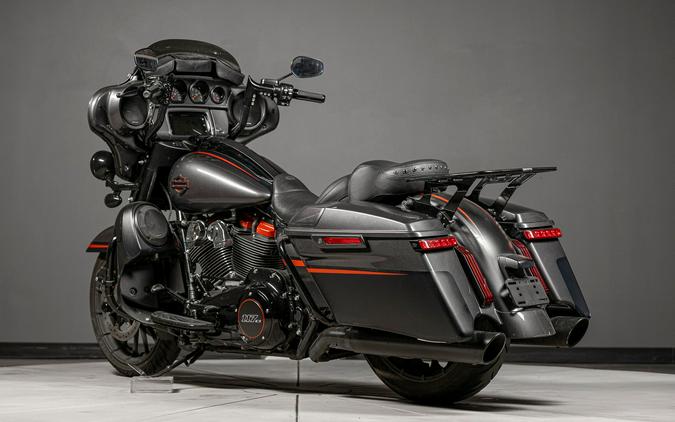2018 Harley-Davidson CVO Street Glide