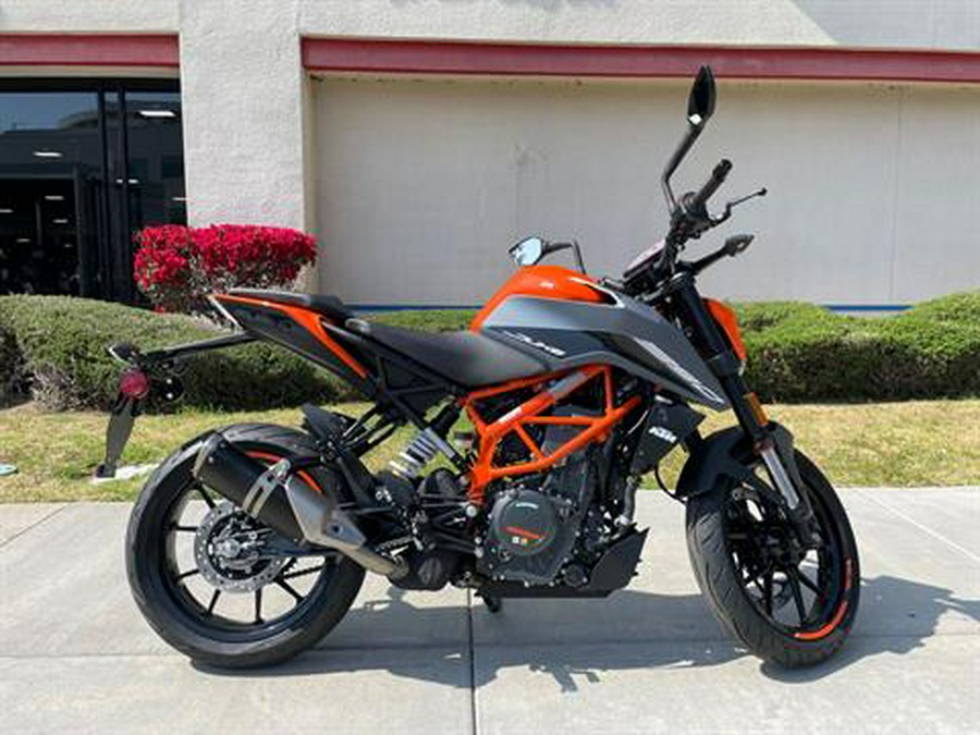 2023 KTM 390 Duke