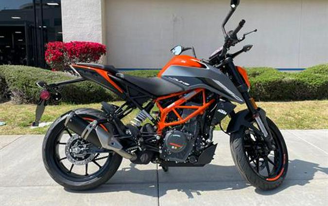 2023 KTM 390 Duke