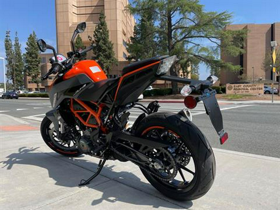 2023 KTM 390 Duke