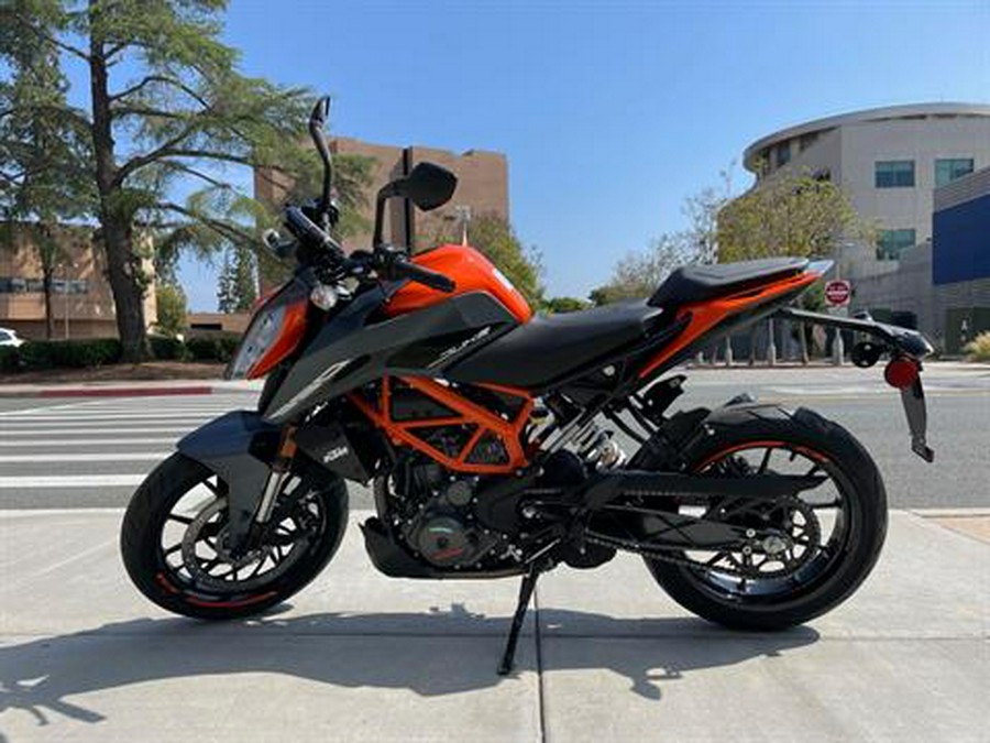 2023 KTM 390 Duke