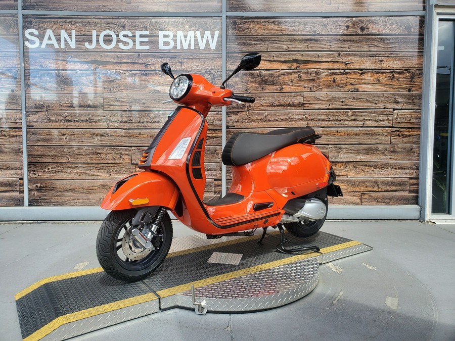 2024 Vespa GTS