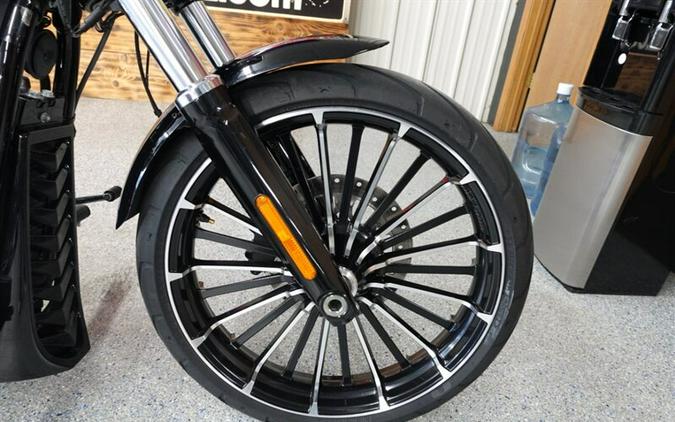 2024 Harley-Davidson Breakout