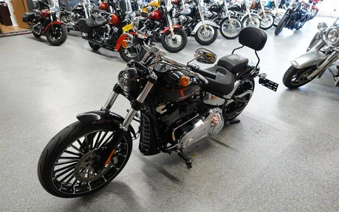 2024 Harley-Davidson Breakout