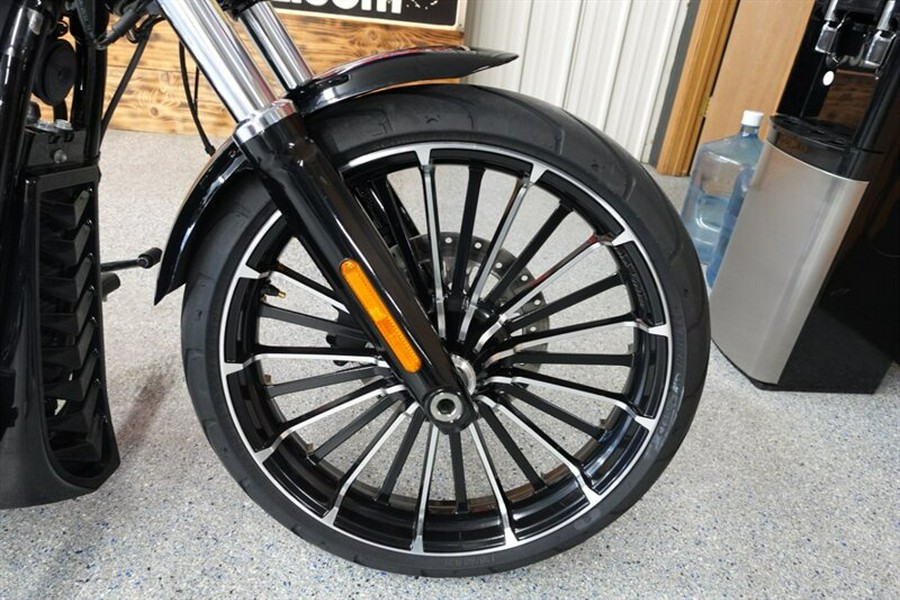 2024 Harley-Davidson Breakout