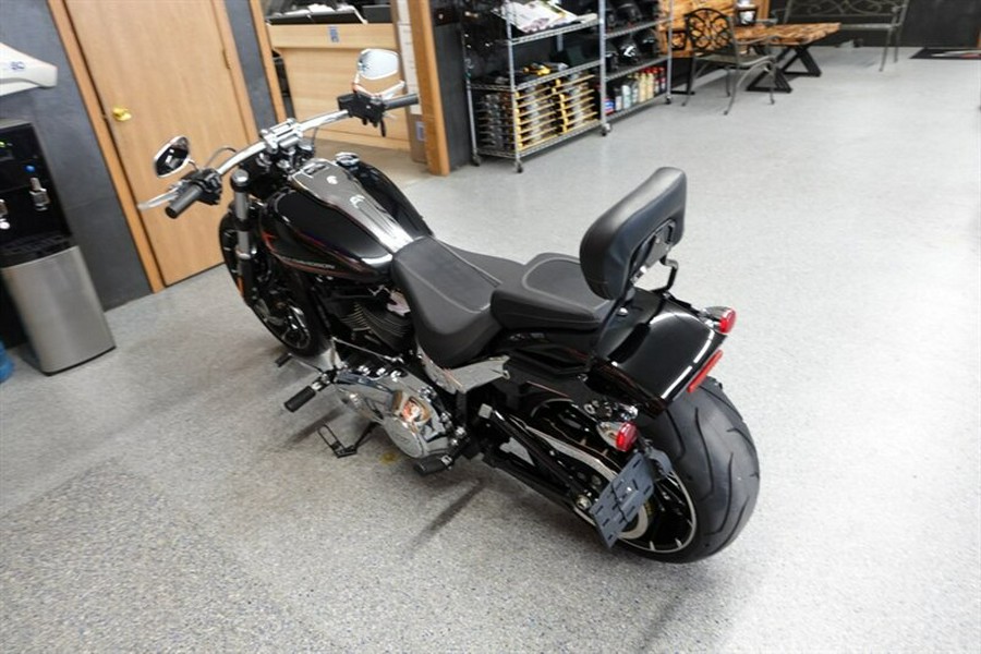 2024 Harley-Davidson Breakout