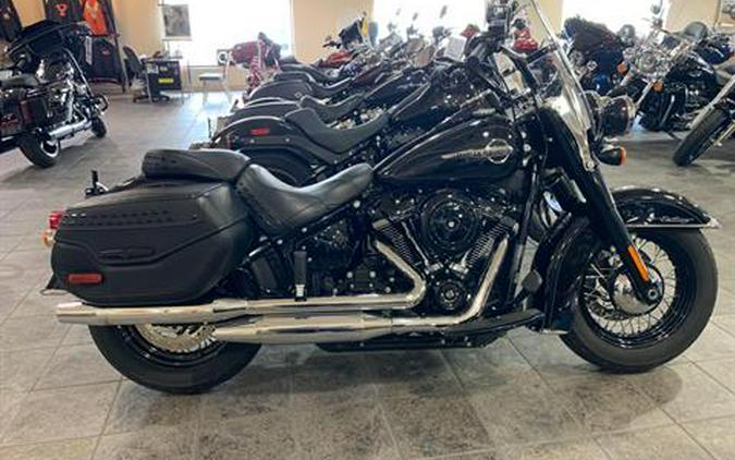 2019 Harley-Davidson Heritage Classic 107