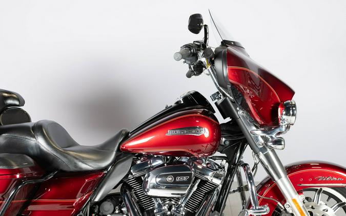 2017 Harley-Davidson Electra Glide Ultra Classic FLHTCU