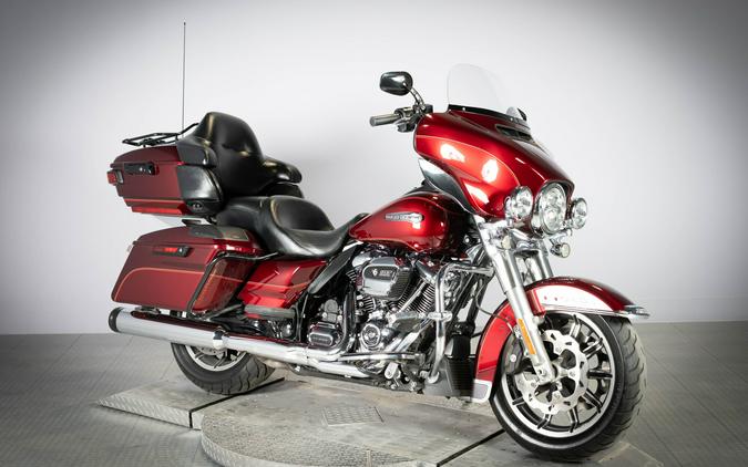 2017 Harley-Davidson Electra Glide Ultra Classic FLHTCU
