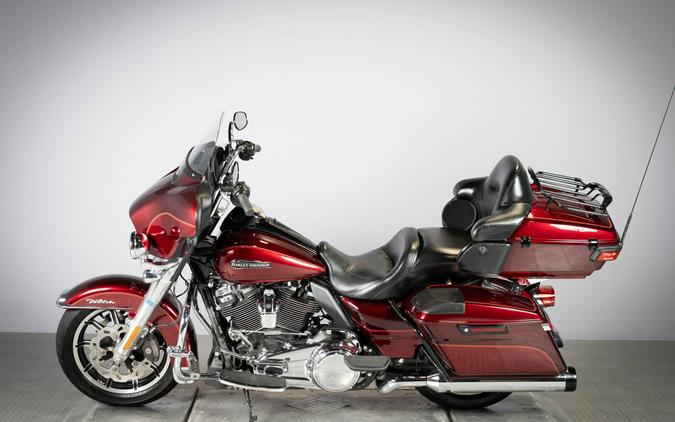 2017 Harley-Davidson Electra Glide Ultra Classic FLHTCU