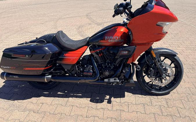 FLTRXSTSE 2026 CVO Road Glide ST