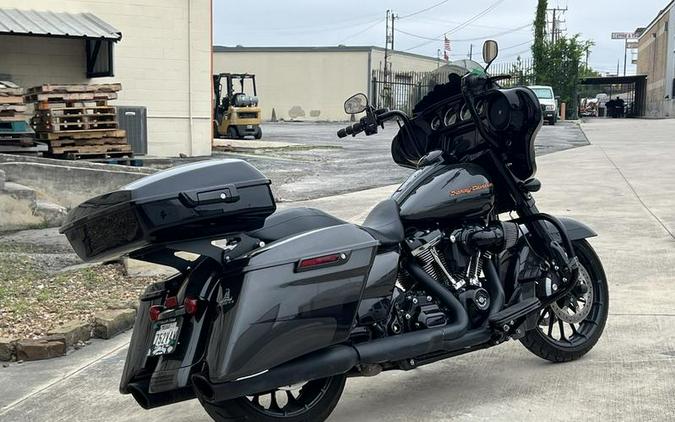 2019 Harley-Davidson® FLHXS - Street Glide® Special