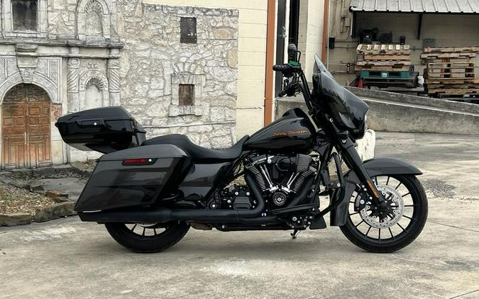 2019 Harley-Davidson® FLHXS - Street Glide® Special