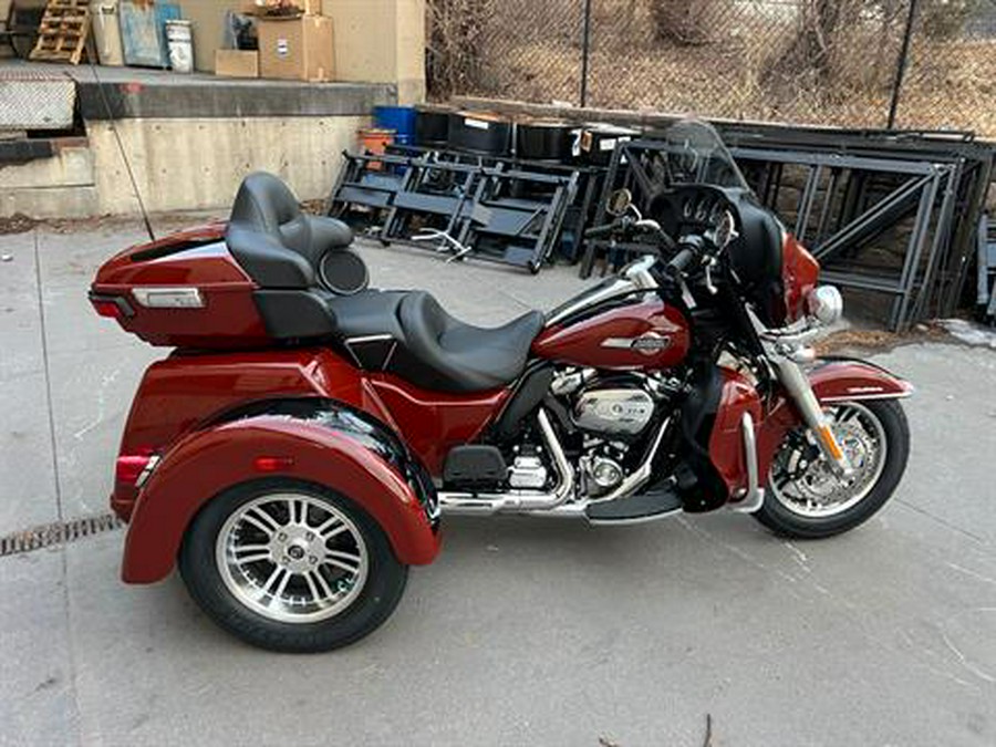 2024 Harley-Davidson Tri Glide® Ultra