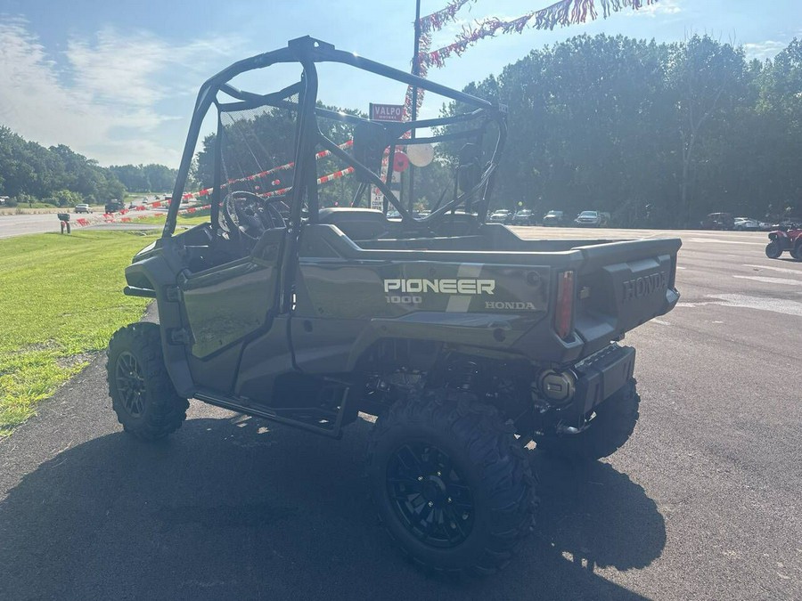 2024 Honda Pioneer 1000 Deluxe