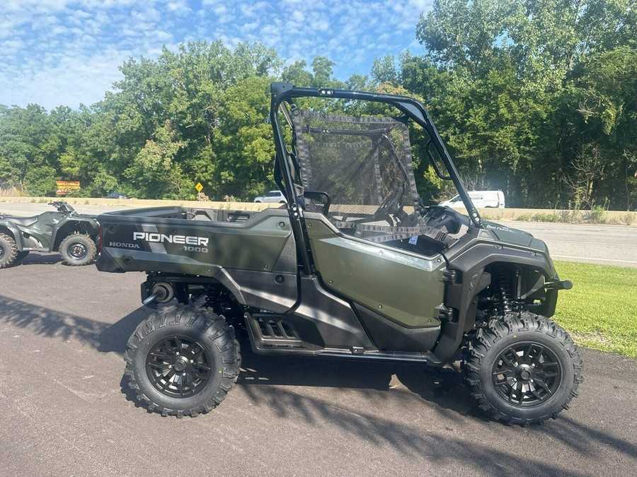 2024 Honda Pioneer 1000 Deluxe