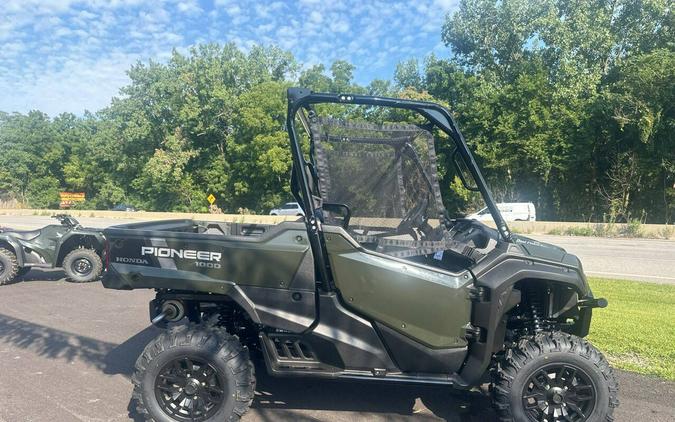 2024 Honda Pioneer 1000 Deluxe