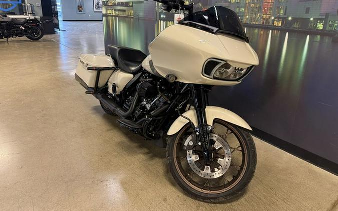 2023 Harley-Davidson FLTRXST - Road Glide ST