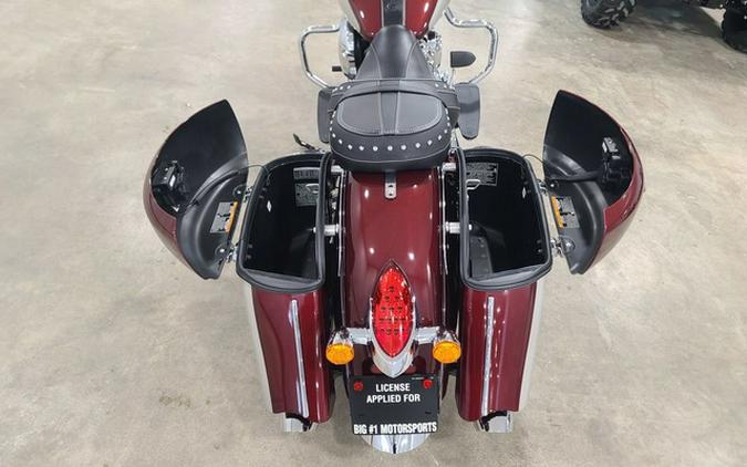 2025 Indian Springfield Maroon Metallic/Silver Quartz Metalli