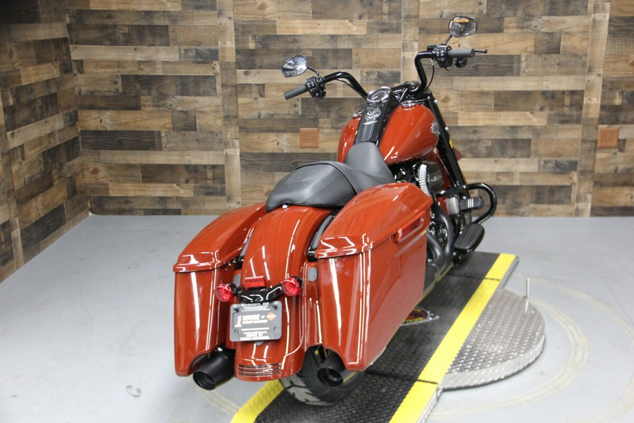 2024 Harley-Davidson Road King Special Red Rock