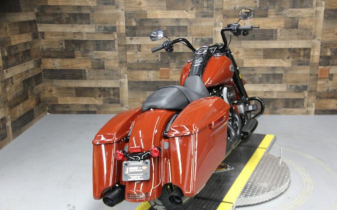 2024 Harley-Davidson Road King Special Red Rock