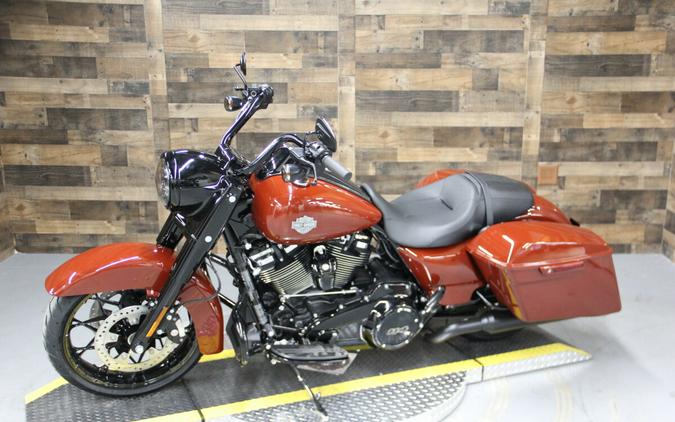 2024 Harley-Davidson Road King Special Red Rock