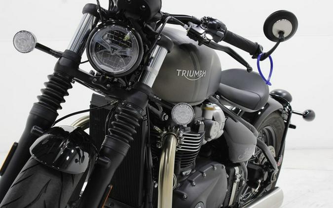 2023 Triumph Bonneville Bobber Matte Storm Grey/Matte Ironstone (Two-Tone)