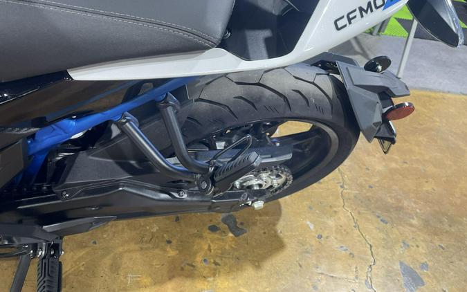 2025 CFMOTO 300NK