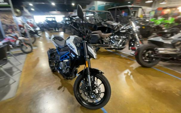 2025 CFMOTO 300NK